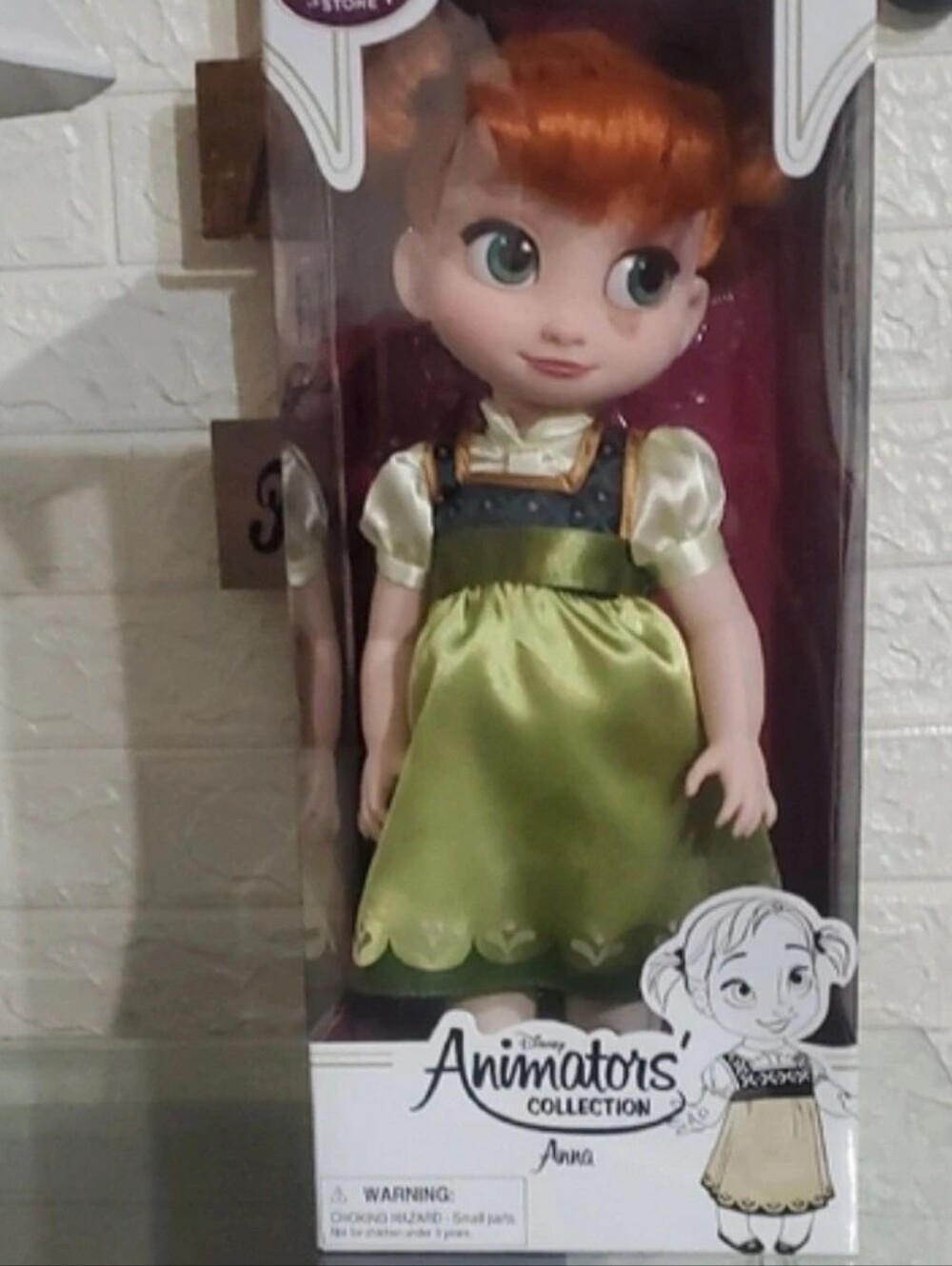 Disney Anna Animators' Collection Doll - Green and Gold Outfit